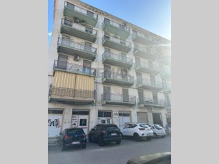 Appartamento in Vendita a Siracusa, 139'000&euro;, 160 m²