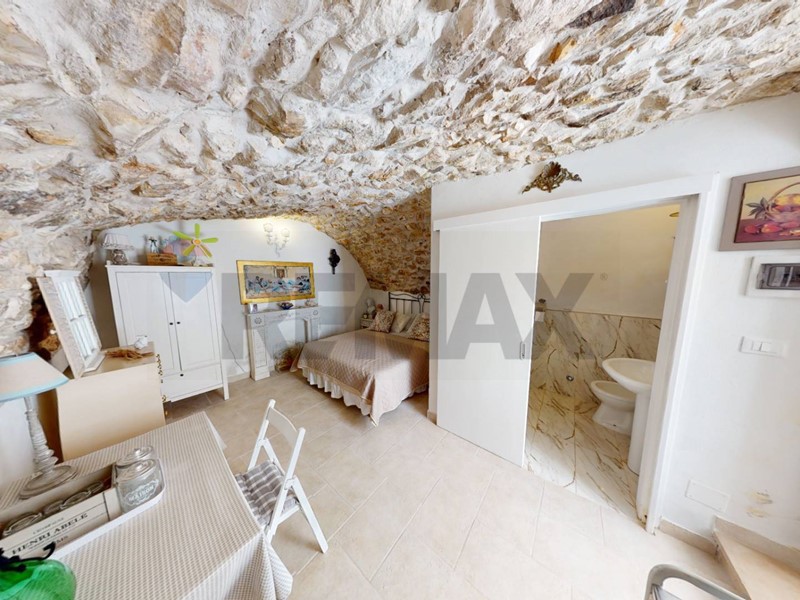 Monolocale in Vendita a Vieste, 60'000&euro;, 25 m²
