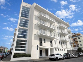 Attico in Vendita a Novara, 280'000&euro;, 106 m²