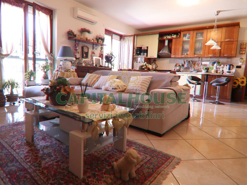 Trilocale in Vendita a San Nicola la Strada, 159'000&euro;, 94 m²