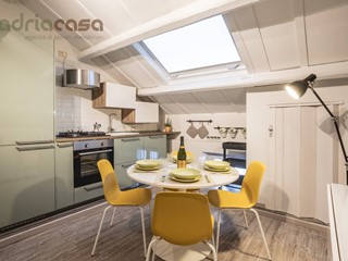 Trilocale in Affitto a Riccione, 2'500&euro;, 70 m²