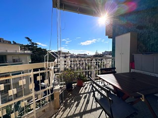 Bilocale in Vendita a Sanremo, 190'000&euro;, 62 m²