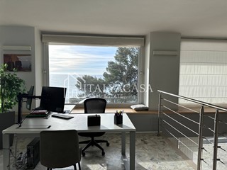 Trilocale in Vendita a Sanremo, 400'000&euro;, 160 m²