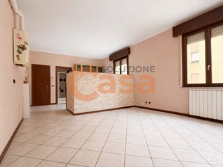 Trilocale in Vendita a Piacenza, 135'000&euro;, 80 m²