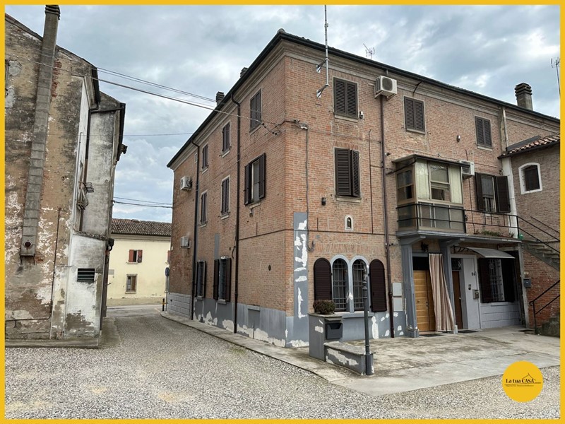 Trilocale in Affitto a Argenta, 540&euro;, 80 m²