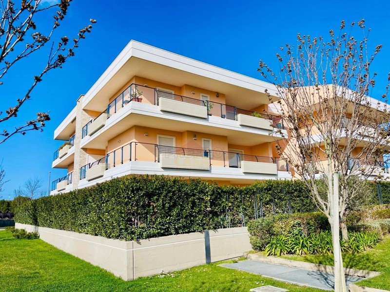 Bilocale in Vendita a Roma, 285'000&euro;, 60 m²