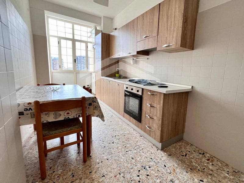 Appartamento in Affitto a Campobasso, 230&euro;, 130 m²