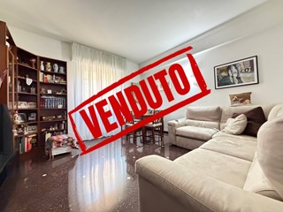 Appartamento in Vendita a Genova, 148'000&euro;, 85 m²