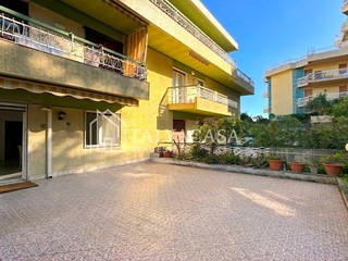Bilocale in Vendita a Sanremo, 148'000&euro;, 43 m²