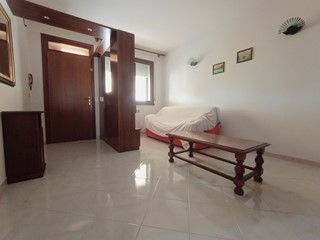 Appartamento in Vendita a Pettorazza Grimani, 88'000&euro;, 85 m², arredato, con Box