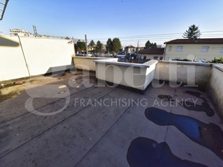 Bilocale in Vendita a Arcore, 89'000&euro;, 95 m²