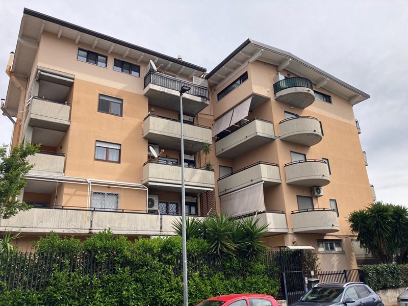 Trilocale in Vendita a Battipaglia, 320'000&euro;, 119 m²