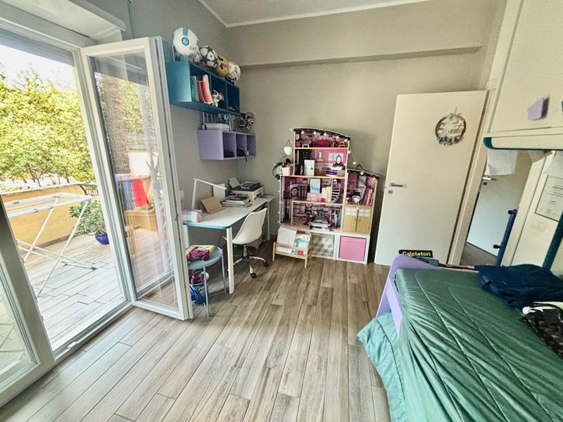 Trilocale in Vendita a Roma, 290'000&euro;, 90 m²