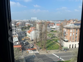 Attico in Vendita a Torino, 435'000&euro;, 150 m², con Box