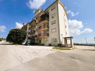 Quadrilocale in Vendita a Agrigento, 84'000&euro;, 135 m²