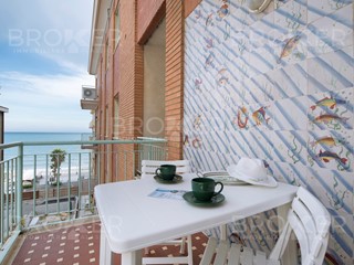 Appartamento in Vendita a Alassio, 730'000&euro;, 133 m², arredato