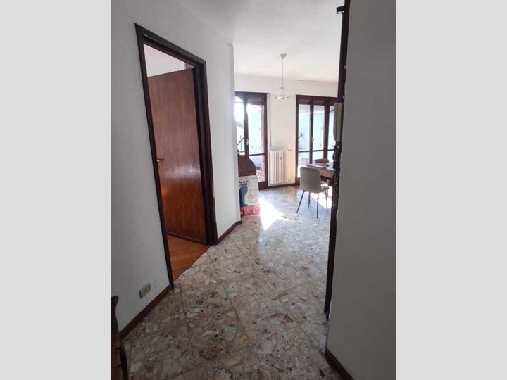 Trilocale in Affitto a Torino, 1'300&euro;, 90 m², arredato