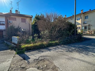 Quadrilocale in Vendita a Duino Aurisina, 132'000&euro;, 56 m², arredato