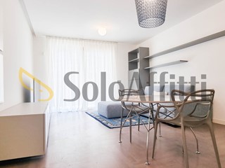Bilocale in Affitto a Milano, zona Centro, 1'800&euro;, 62 m², arredato