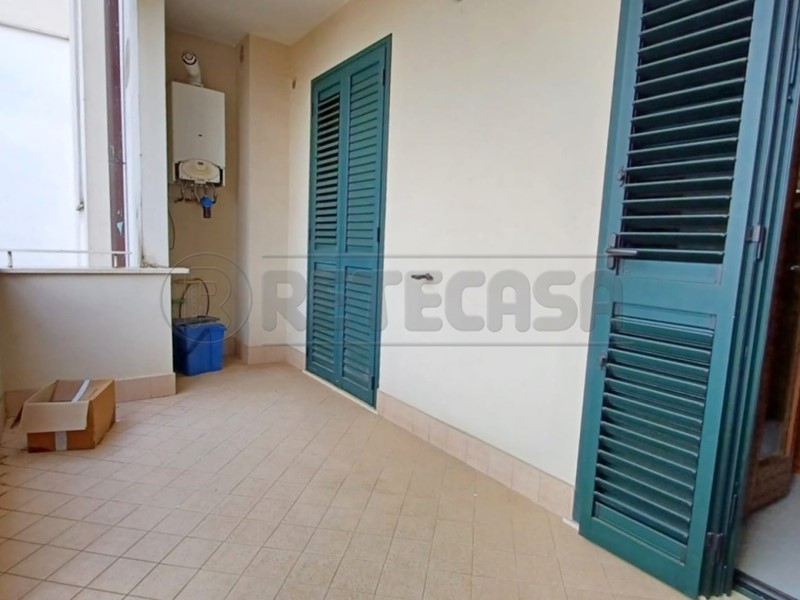 Appartamento in Affitto a Capodrise, 700&euro;, 