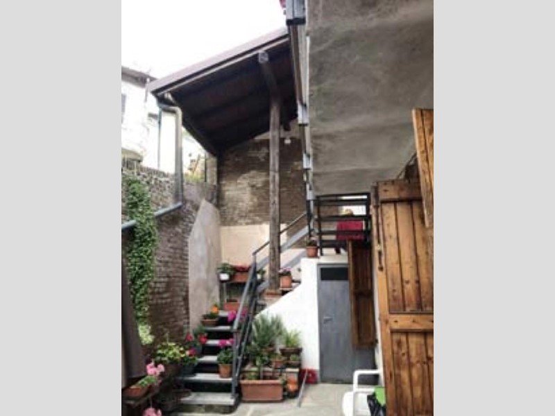 Appartamento in Vendita a Montù Beccaria, 35'447&euro;, 145 m²