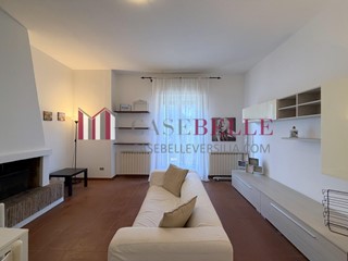 Quadrilocale in Vendita a Massa, zona Marina di Massa, 280'000&euro;, 75 m², con Box