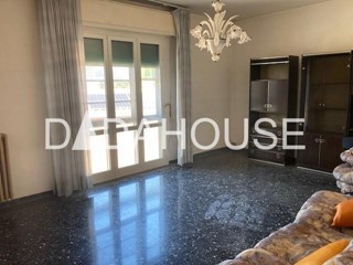 Quadrilocale in Vendita a Pisa, 240'000&euro;, 97 m², con Box