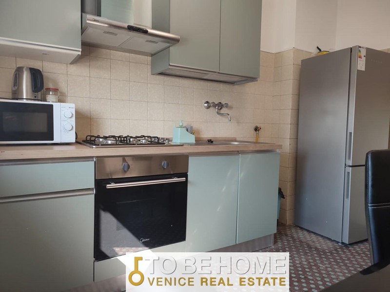 Appartamento in Vendita a Venezia, zona Mestre, 170'000&euro;, 117 m², arredato