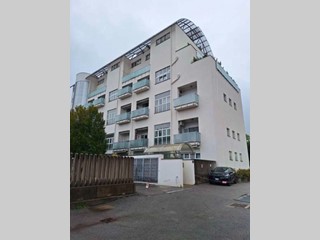 Appartamento in Vendita a Milano, 376'875&euro;, 129 m²