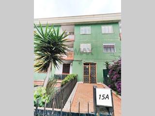 Quadrilocale in Vendita a Catania, 120'000&euro;, 131 m²