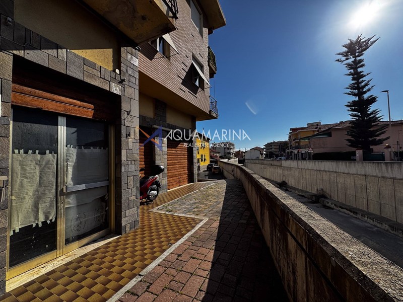 Bilocale in Vendita a Bordighera, 139'000&euro;, 47 m²