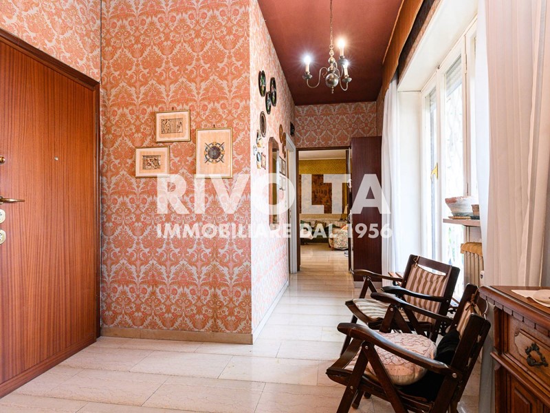 Appartamento in Vendita a Roma, 985'000&euro;, 200 m²