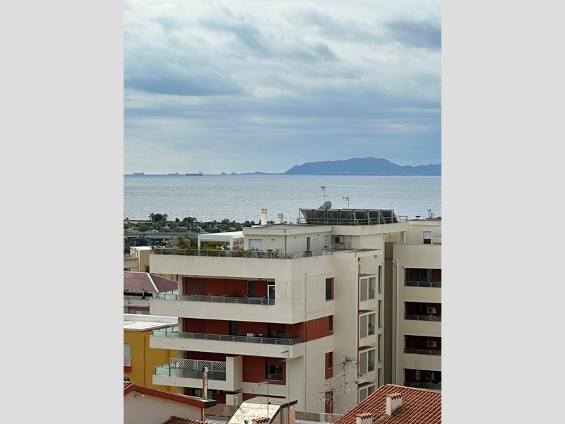 Appartamento in Vendita a Cagliari, 850'000&euro;, 160 m²