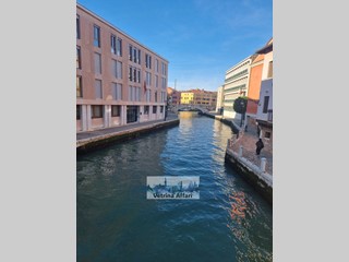 Quadrilocale in Vendita a Venezia, 430'000&euro;, 82 m²