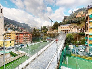 Quadrilocale in Vendita a Recco, 290'000&euro;, 72 m²