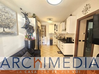 Trilocale in Vendita a Malnate, 92'000&euro;, 68 m²