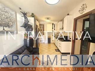 Trilocale in Vendita a Malnate, 92'000&euro;, 68 m²
