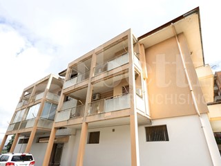 Appartamento in Vendita a Ragusa, 138'000&euro;, 150 m², con Box