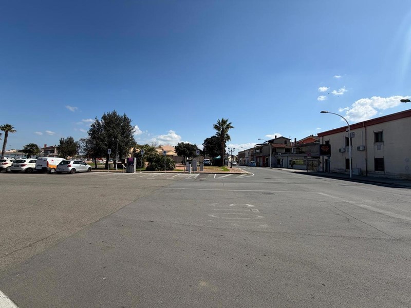 Quadrilocale in Vendita a Decimomannu, 90'000&euro;, 100 m²
