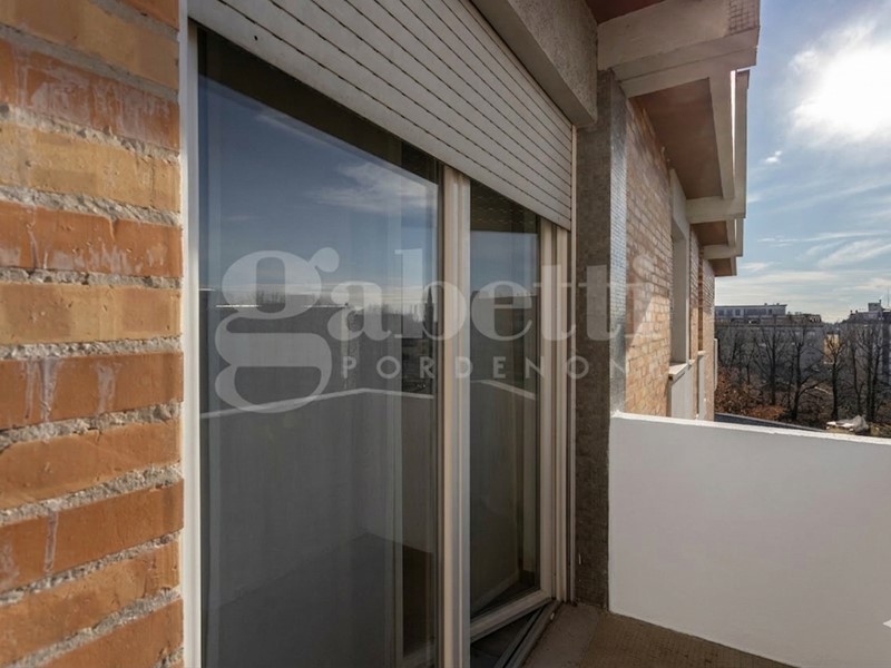 Quadrilocale in Vendita a Pordenone, 160'000&euro;, 90 m²