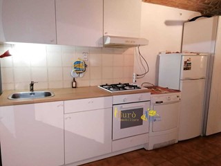 Monolocale in Vendita a Parma, zona Oltretorrente, 65'000&euro;, 24 m², arredato