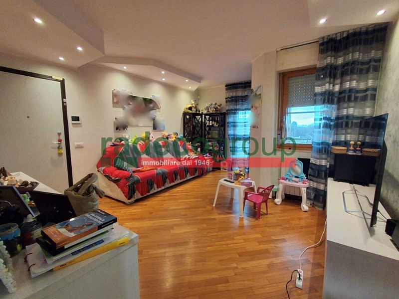 Quadrilocale in Vendita a Livorno, zona scopaia, 235'000&euro;, 90 m², con Box