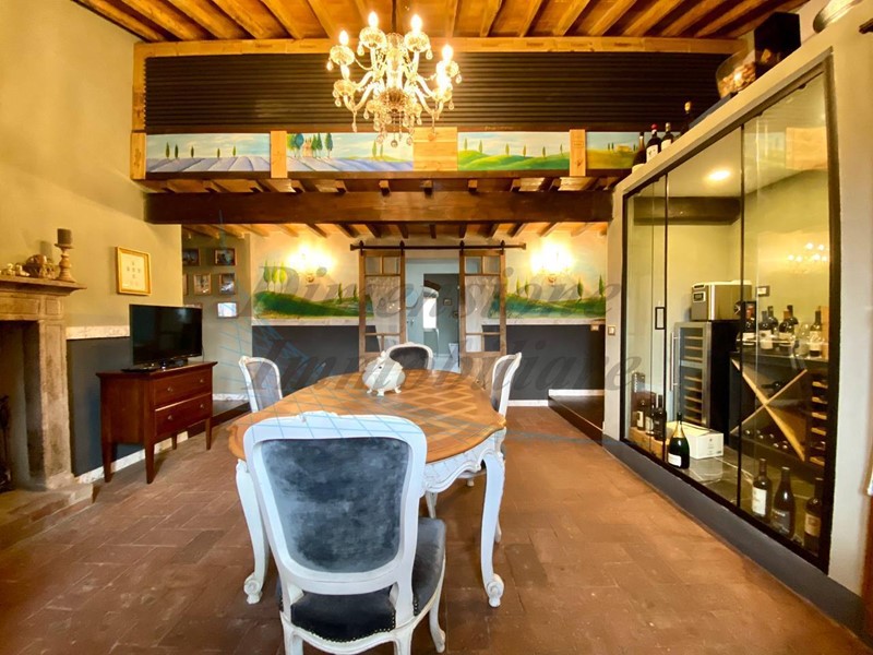 Appartamento in Vendita a Castagneto Carducci, 539'000&euro;, 198 m²