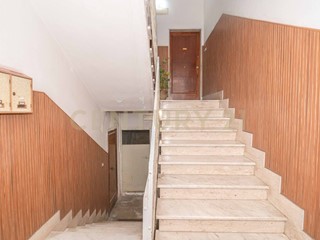 Appartamento in Vendita a Caltagirone, 73'000&euro;, 141 m²