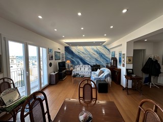 Appartamento in Vendita a Mazara del Vallo, 240'000&euro;, 156 m², arredato, con Box