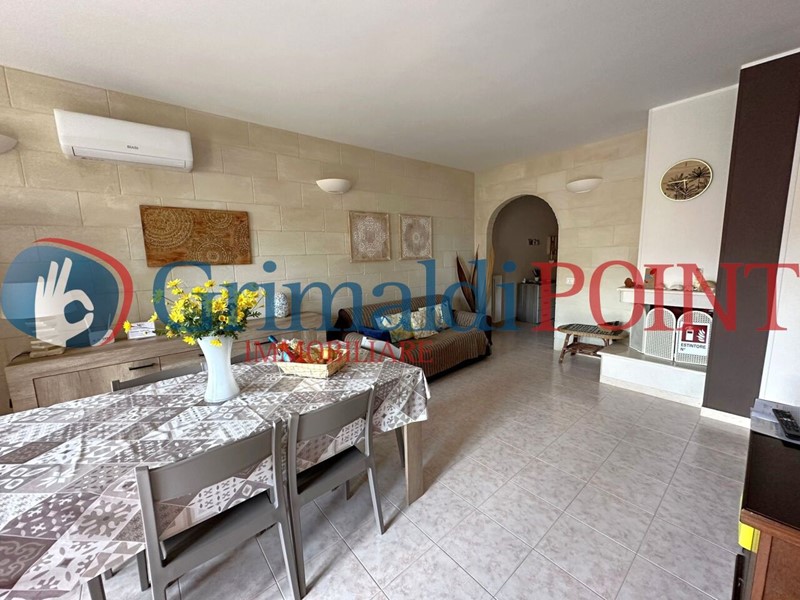 Appartamento in Vendita a Otranto, 220'000&euro;, 86 m², arredato