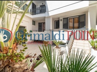 Appartamento in Vendita a Otranto, 240'000&euro;, 101 m²
