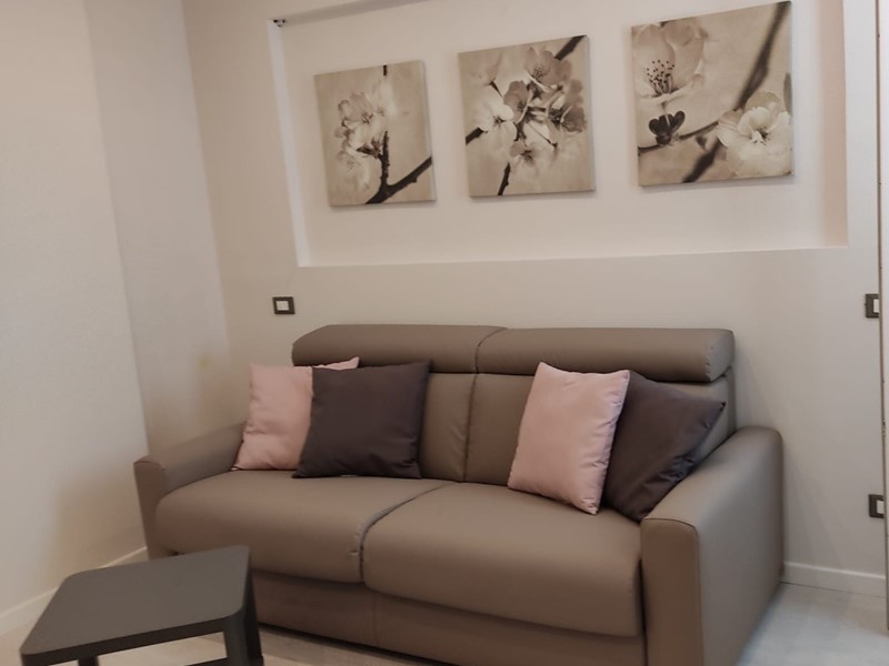 Bilocale in Affitto a Viareggio, zona Viareggio, 2'000&euro;, 55 m², arredato