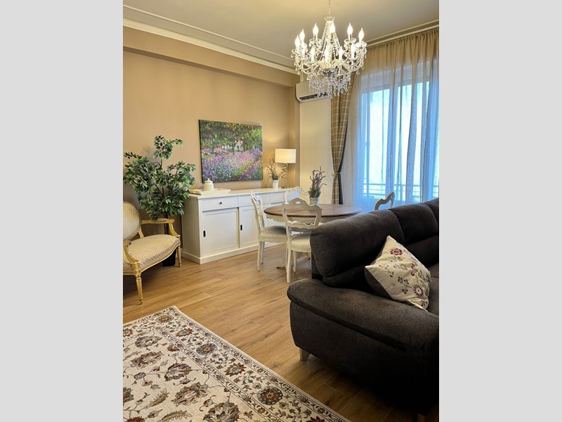 Quadrilocale in Vendita a Rufina, zona Rufina, 245'000&euro;, 110 m², con Box