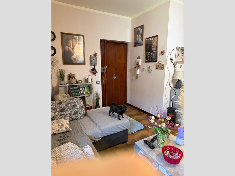 Quadrilocale in Vendita a Castelnuovo Magra, 142'000&euro;, 80 m²